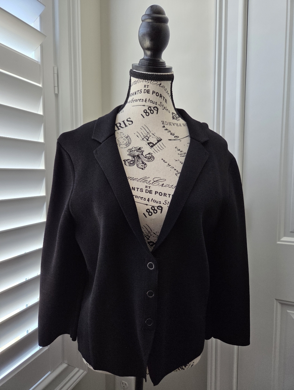 Elie Tahari Black Knit Jacket/Blazer